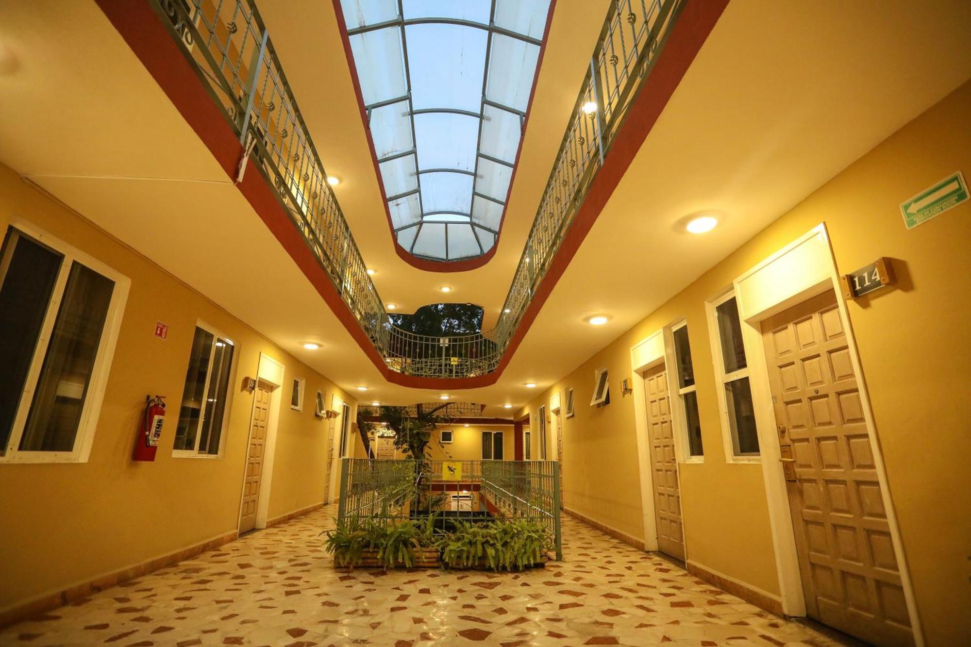 Hotel Santa Maria Cancún Buitenkant foto