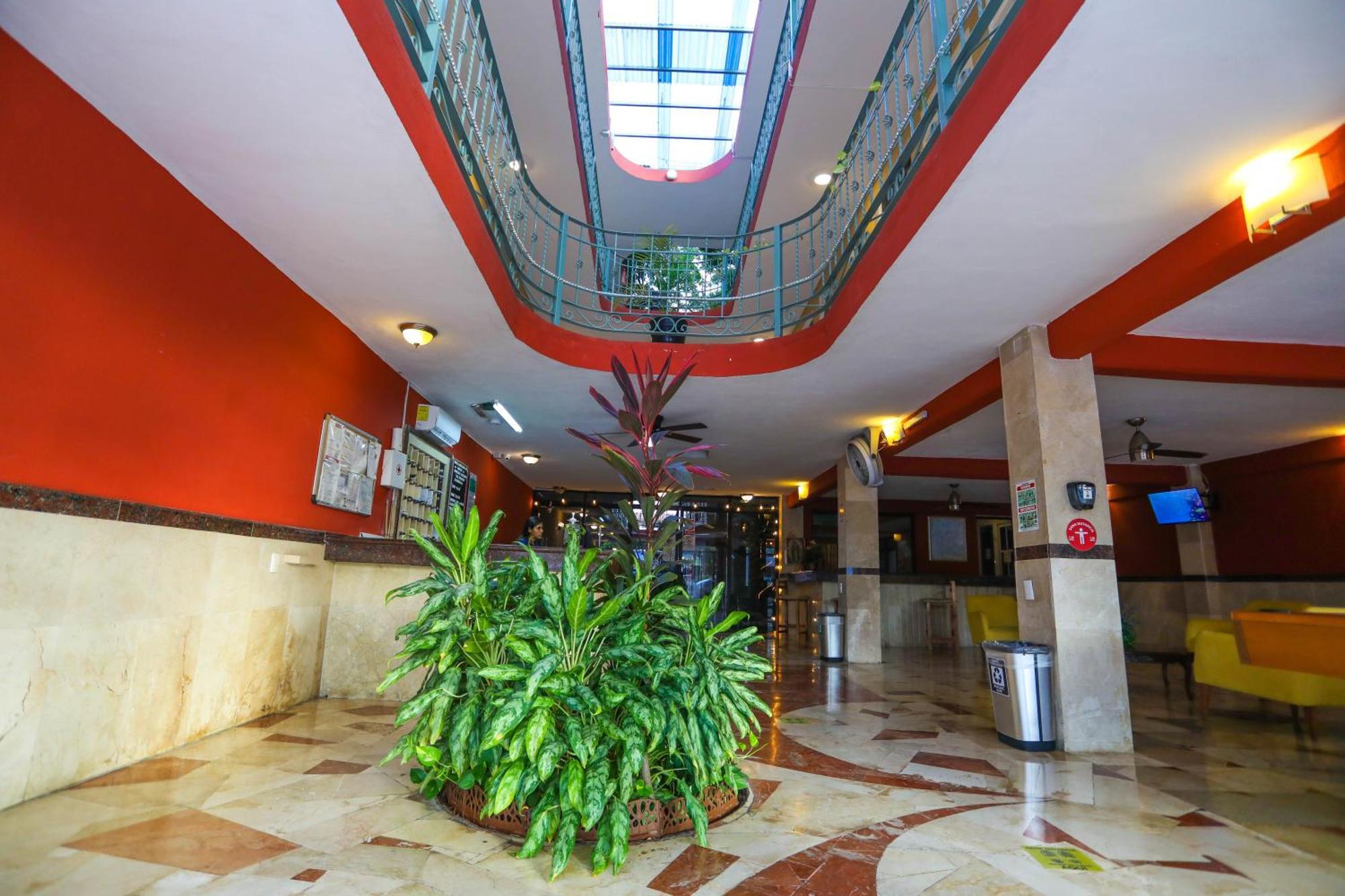 Hotel Santa Maria Cancún Buitenkant foto